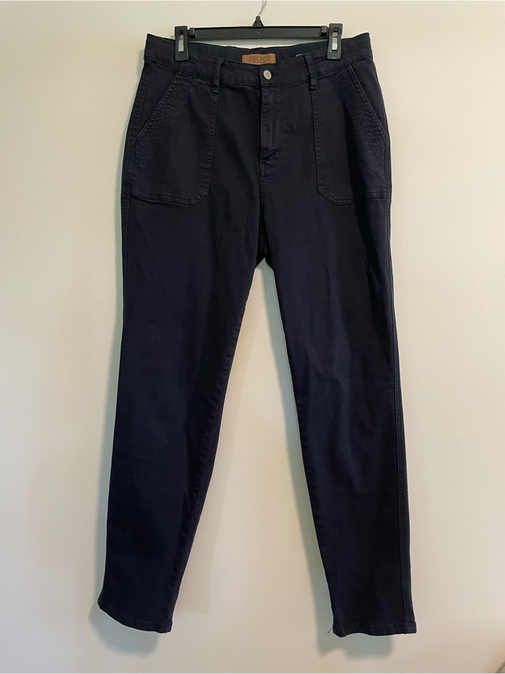 Judy blue navy blue cargo style women’s pants size 11/30